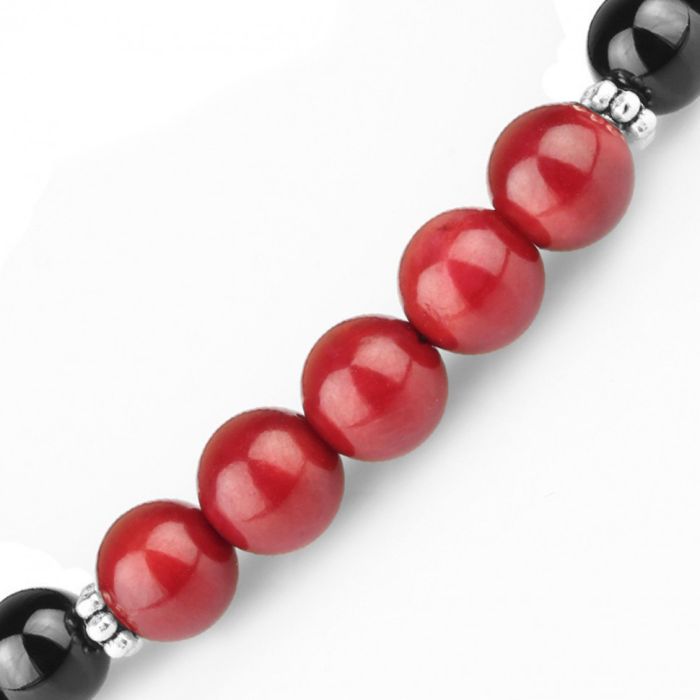 Bracelet on a rubber band made of onyx and coral Everiot Select LNS-8031