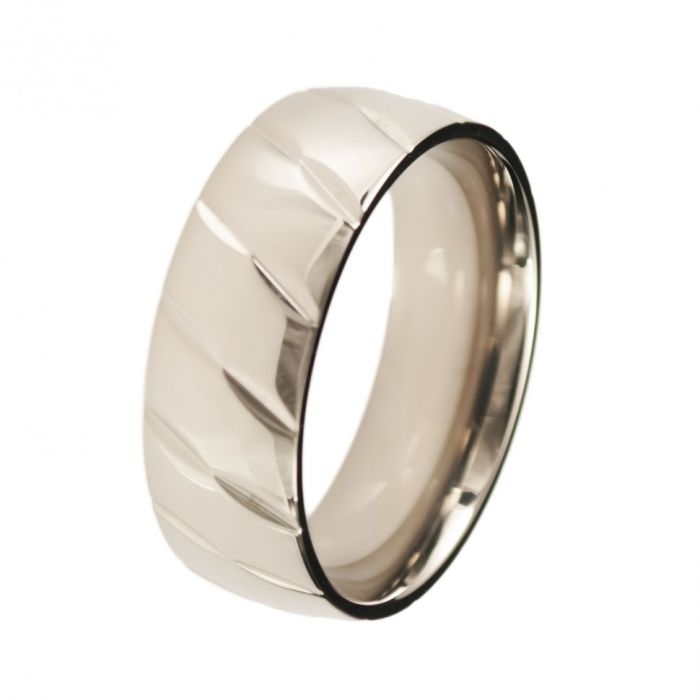 Lonti TI-055R titanium ring for men with diagonal notches